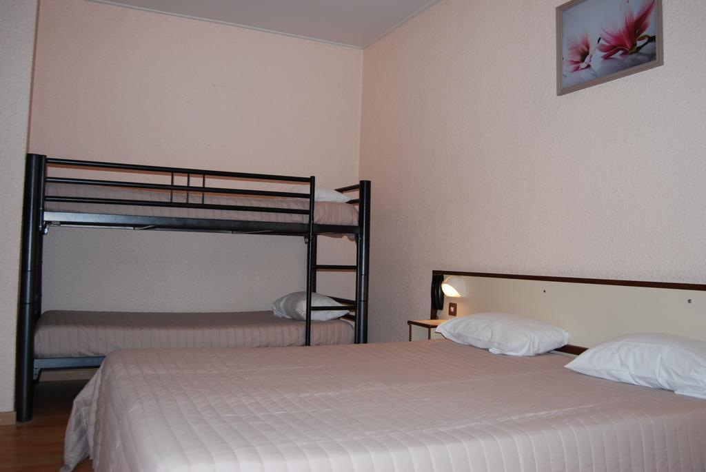 Citotel Jalade Millau Zimmer foto